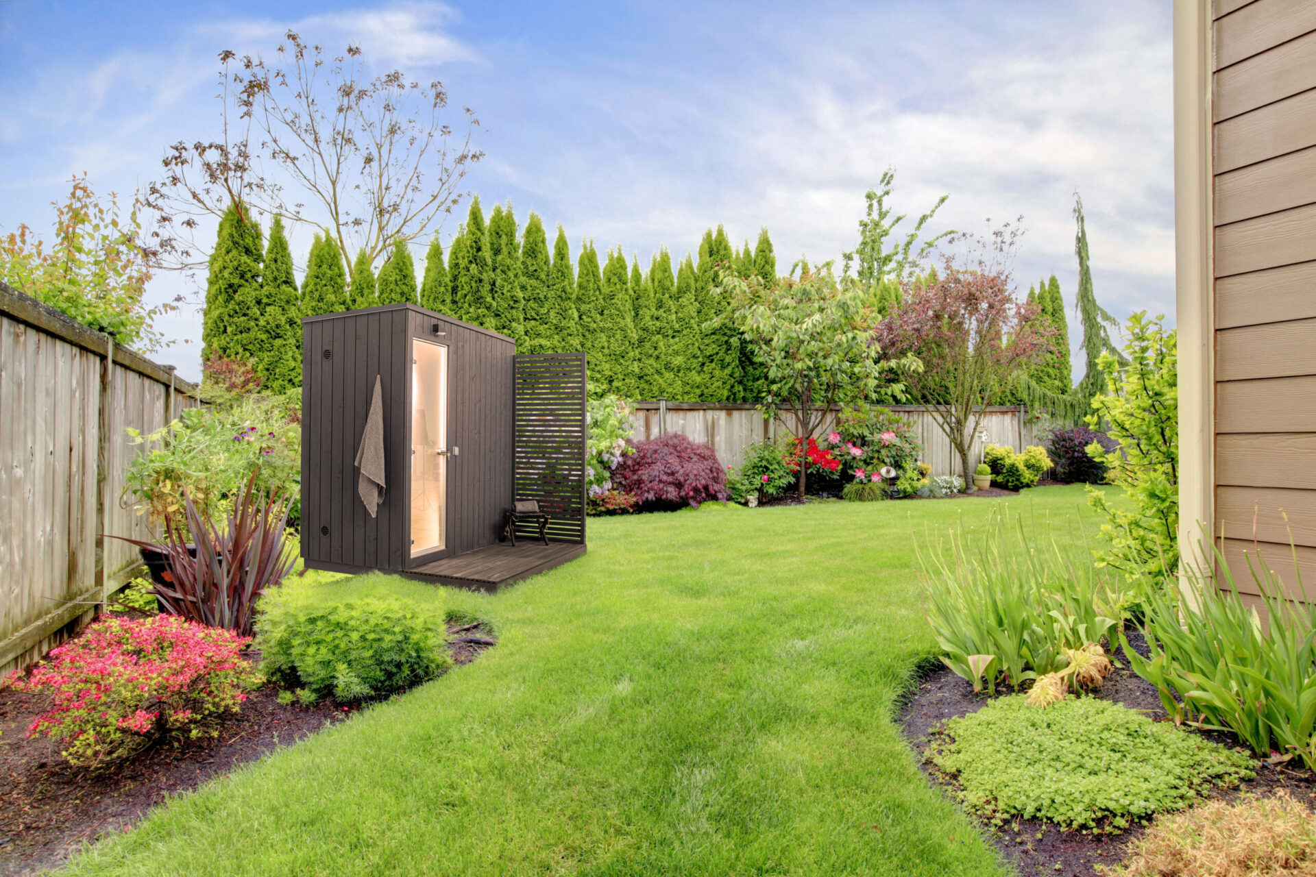 outdoor swimming pool